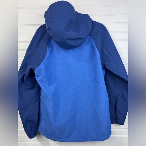 The North Face women’s 2 toned blue hooded windbreaker jacket. Size large. - Picture 2 of 9
